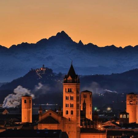 Апартаменты Alba La Capitale Delle Langhe Экстерьер фото